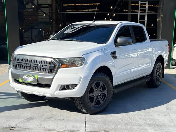 FORD RANGER 2.2 XLS 4X4 CD 16V DIESEL 4P MANUAL